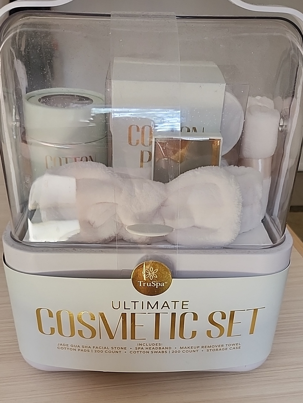 TruSpa Ultimate Cosmetic Set - White and Gold